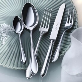 Navette verzilverd 150 en 90 gr.