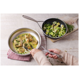 Koekenpan 28 cm + gratis Ceraforce 24 cm